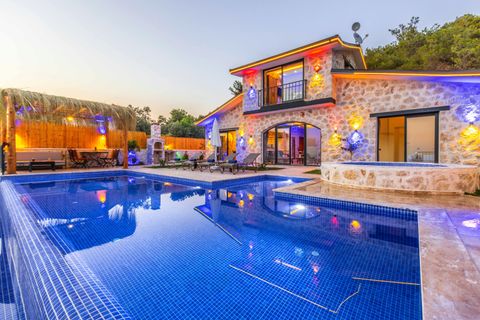 Luxury Villas Investment Guide: Costs, Returns, and Expert Advice