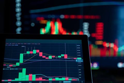 Trading Fundamentals Guide: Explore Market Terminology, Trading Concepts, Risk Awareness & Learning Resource