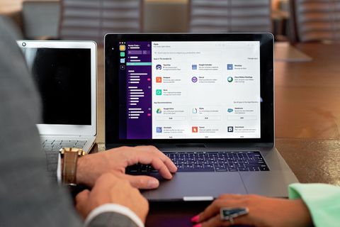Client Management Software Guide: Explore CRM Features, Automation & Expert Insights