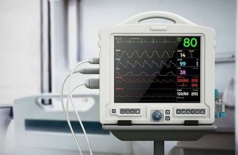 ECG Equipment Guide: Explore Machines, Electrodes, Leads, Monitoring & Recording